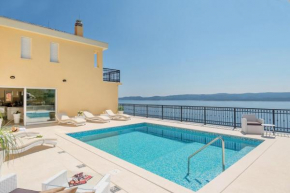 Villa Sun Palace with luxury 5 bedroom villa and amazing panoramic sea views